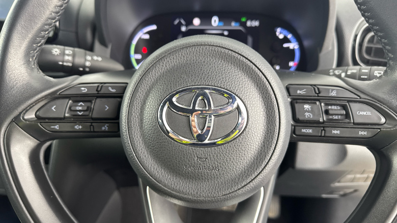 Toyota Yaris Cross 1.5 Hybrid Design 5dr CVT Hybrid Estate
